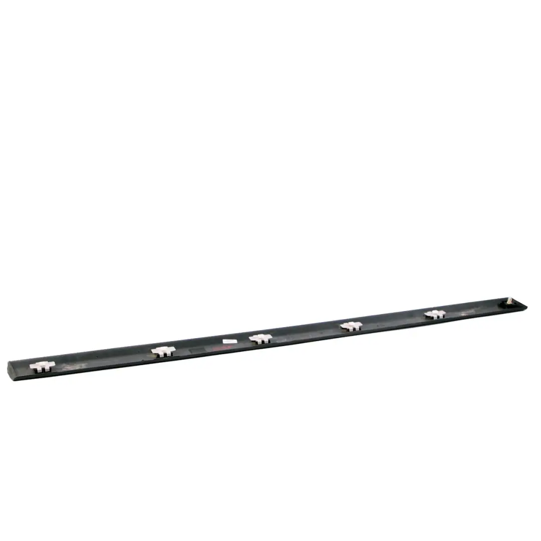 Mercedes-Benz Vito W639 Moulure porte gauche avec bande protection pour à propos du numéro de pièce A6396901062 Mercedes-Benz Vito W639 Moulure porte gauche avec bande protection - SKU A6396901062 - Numéro de pièce A6396901062