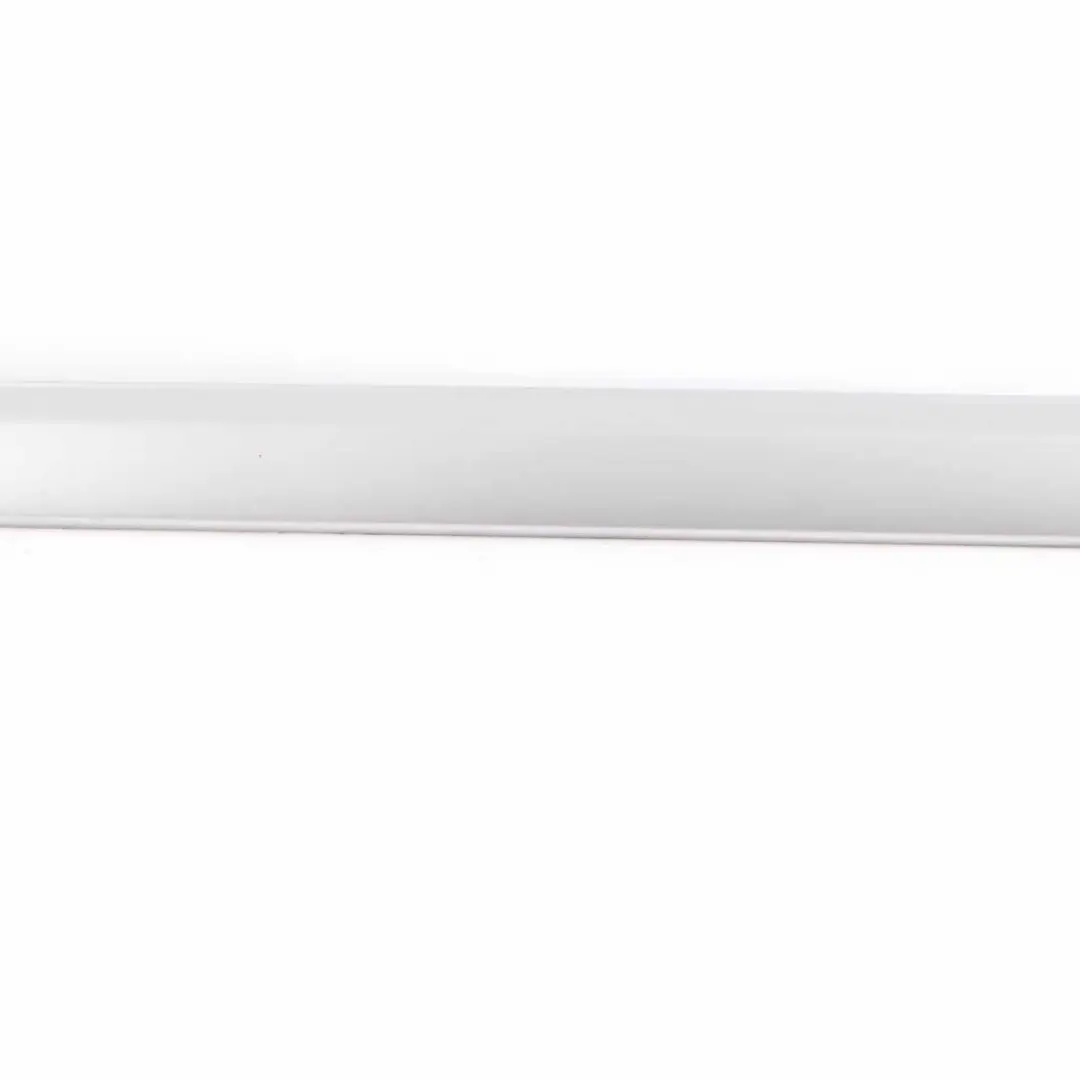 Mercedes W639 Puerta Corredera Izquierda Moldura De Embellecedor Plata Brillante - SKU A6396901262 - Número de pieza A6396901262