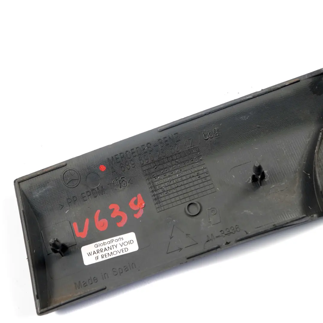Zierleiste Blende Schutzleiste Hinten Rechts für Mercedes Vito W639 mit Teilenummer A6396902662 Mercedes Vito W639 Zierleiste Blende Schutzleiste Hinten Rechts - SKU A6396902662 - Teilenummer A6396902662