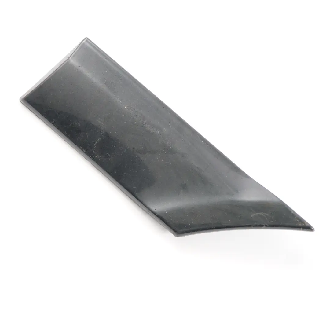 Listwa Ozdobna Drzwi Lewy Tył do Mercedes Vito W639 o numerze A6396902762 Mercedes Vito W639 Listwa Ozdobna Drzwi Lewy Tył - SKU A6396902762 - Numer Części A6396902762