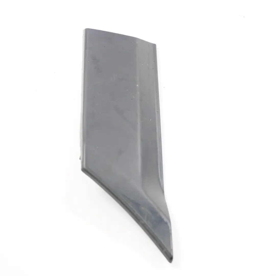 Mercedes W639 Bande d'habillage arrière gauche Moulure inférieure - SKU A6396902762 - Numéro de pièce A6396902762