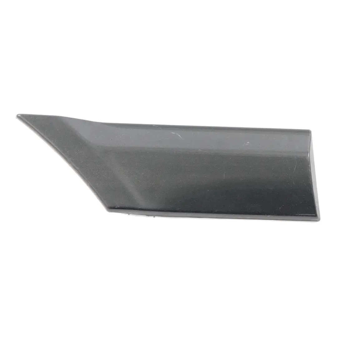 Mercedes W639 Bande d'habillage arrière droite Moulure inférieure - SKU A6396902862 - Numéro de pièce A6396902862