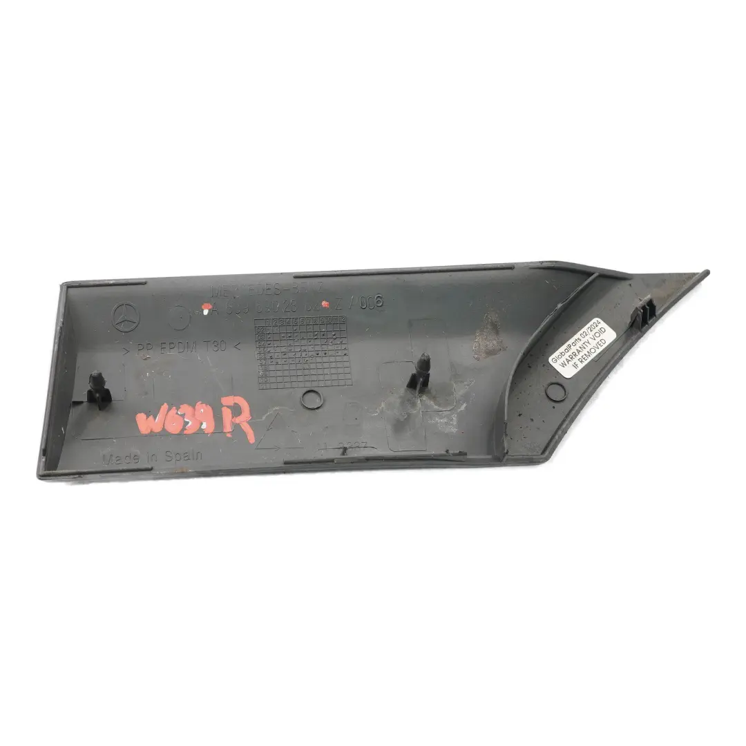 Moldura trasera derecha Panel inferior para Mercedes Vito W639 con número de pieza A6396902862 Mercedes Vito W639 Moldura trasera derecha Panel inferior - SKU A6396902862 - Número de pieza A6396902862