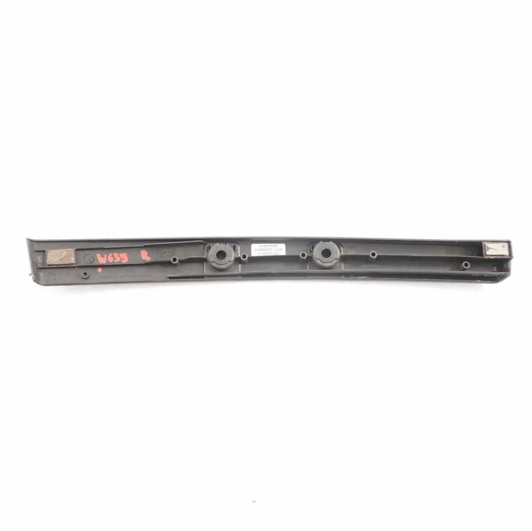 Mercedes Vito W639 Guida Della Barra Anteriore Destra Copertura - SKU A6396906562 - Numero di parte A6396906562