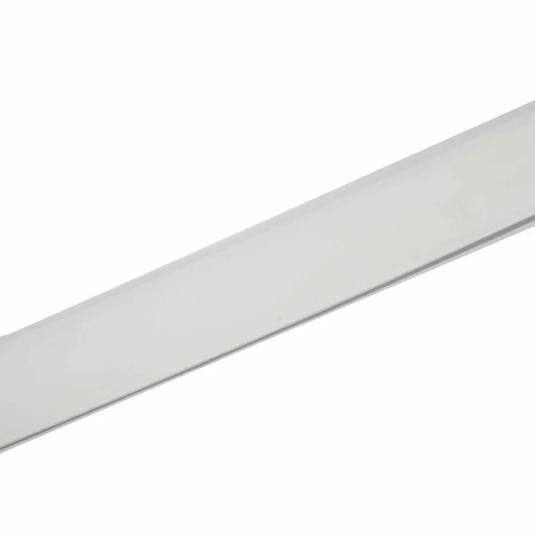 Guida Laterale Posteriore Sinistra Pannello Bianco Artico per Mercedes Vito W639 con numero di parte A6396913008 Mercedes Vito W639 Guida Laterale Posteriore Sinistra Pannello Bianco Artico - SKU A6396913008-ARW1 - Numero di parte A6396913008