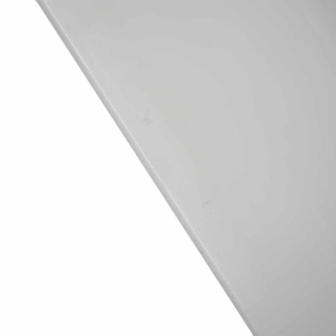 Guida Laterale Posteriore Sinistra Pannello Bianco Artico per Mercedes Vito W639 con numero di parte A6396913008 Mercedes Vito W639 Guida Laterale Posteriore Sinistra Pannello Bianco Artico - SKU A6396913008-ARW1 - Numero di parte A6396913008