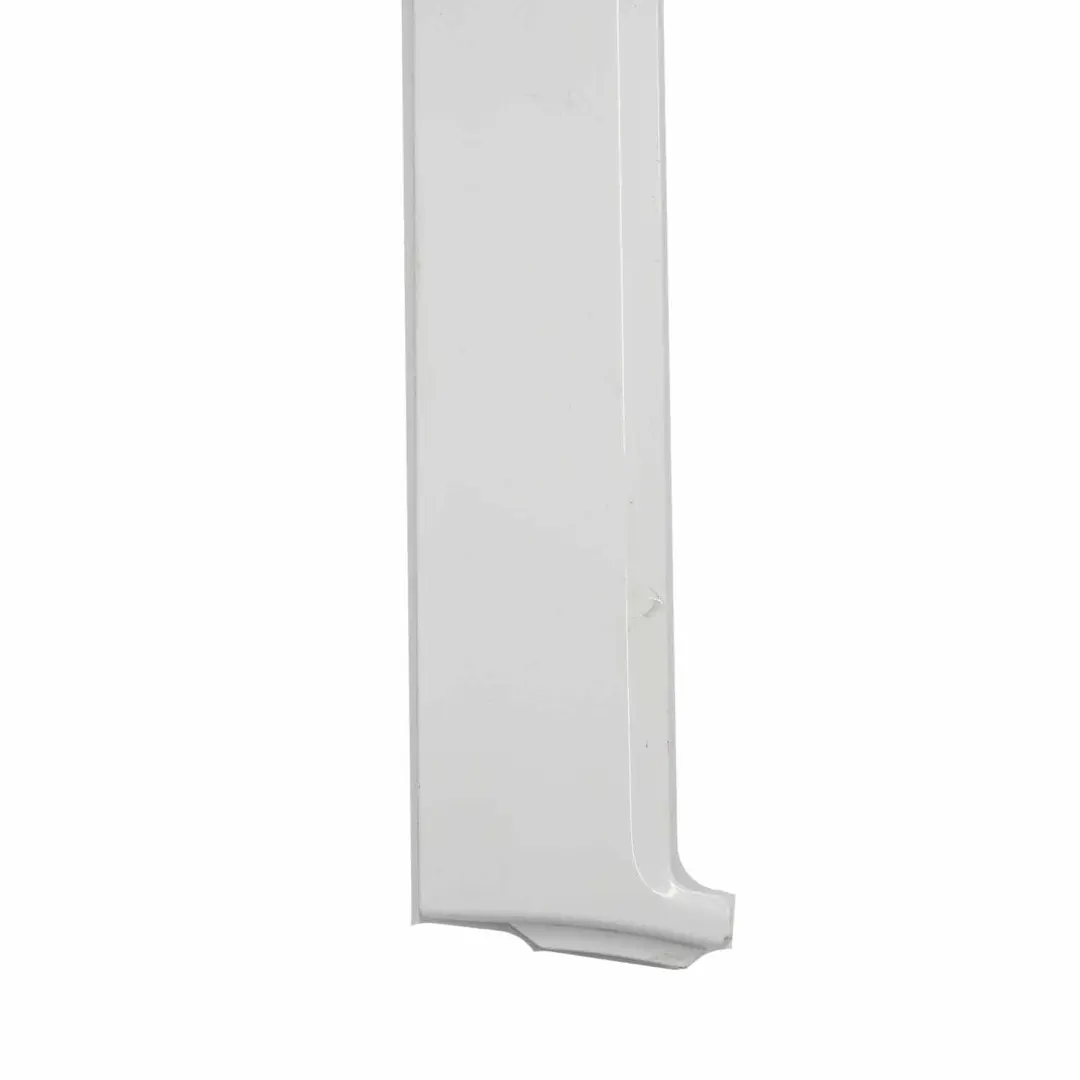 Mercedes Vito W639 Copri guida laterale porta Posteriore Destro Bianco 9147 - SKU A6396913108-ARW1 - Numero di parte A6396913108