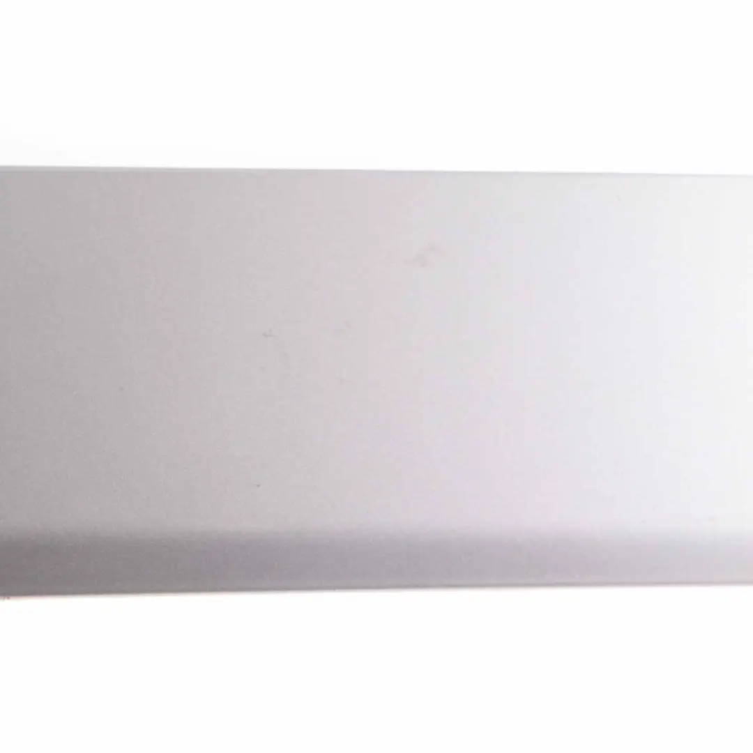 Cache Rail Latéral Arrière Droit Panneau Porte Coulissante Argent pour Mercedes W639 à propos du numéro de pièce A6396913108 Mercedes W639 Cache Rail Latéral Arrière Droit Panneau Porte Coulissante Argent - SKU A6396913108-BRS - Numéro de pièce A6396913108