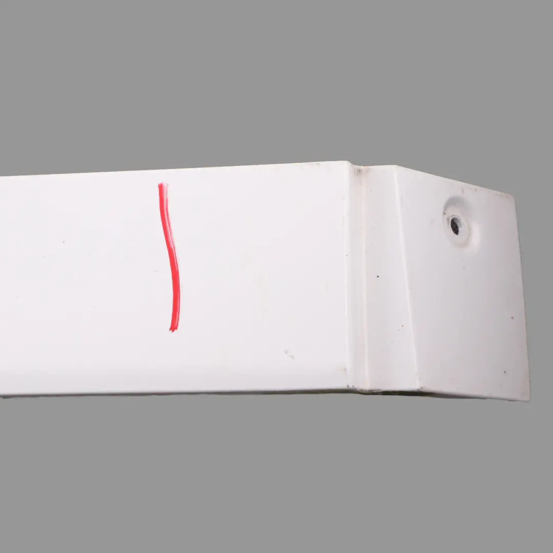 Mercedes W639 Cache Rail Latéral Arrière Droit Arctic White - 9147 - SKU A6396913308-ARW - Numéro de pièce A6396913308