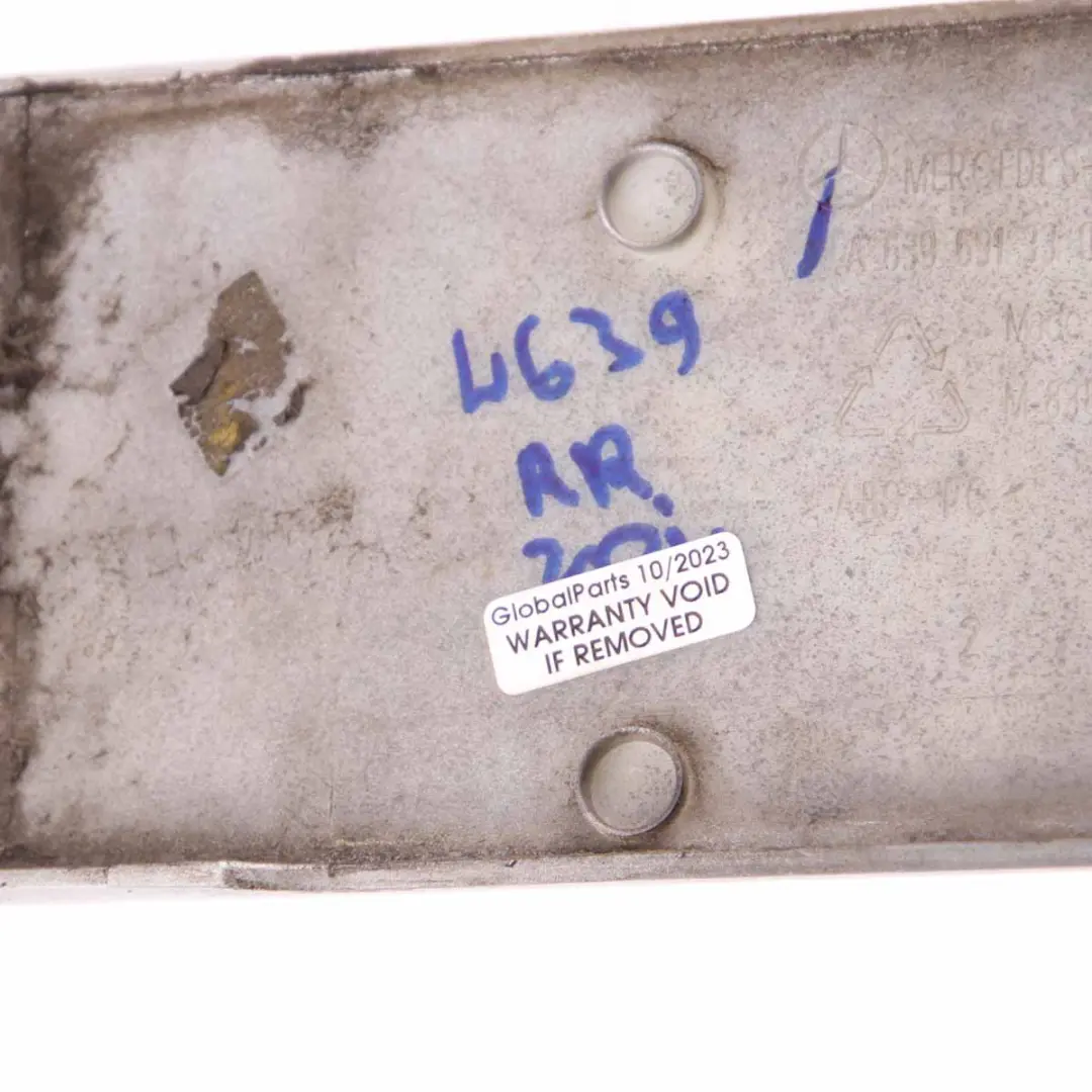 Rail Trim Rear Right O/S Sliding Door Panel Brilliant Silver 9744 to Mercedes W639 with Part number A6396913308 Mercedes W639 Rail Trim Rear Right O/S Sliding Door Panel Brilliant Silver 9744 - SKU A6396913308-BRS1 - Part number A6396913308