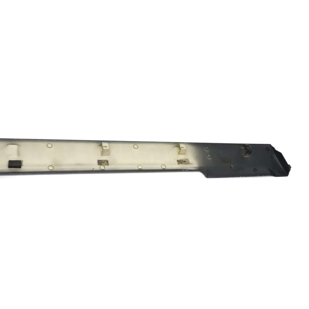 Mercedes W639 Listwa Drzwi Przesuwnych Prawa Carbon Black - 040 - SKU A6396913308-CBL - Numer Części A6396913308