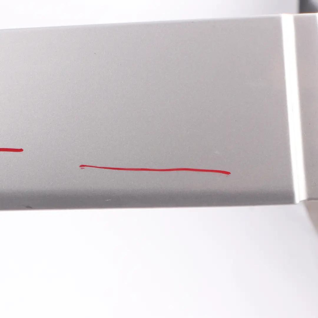 Rail Trim Rear Right Sliding Door Panel Brilliant Silver pour Mercedes Vito W639 à propos du numéro de pièce A6396913508 Mercedes Vito W639 Rail Trim Rear Right Sliding Door Panel Brilliant Silver - SKU A6396913508-BRS - Numéro de pièce A6396913508