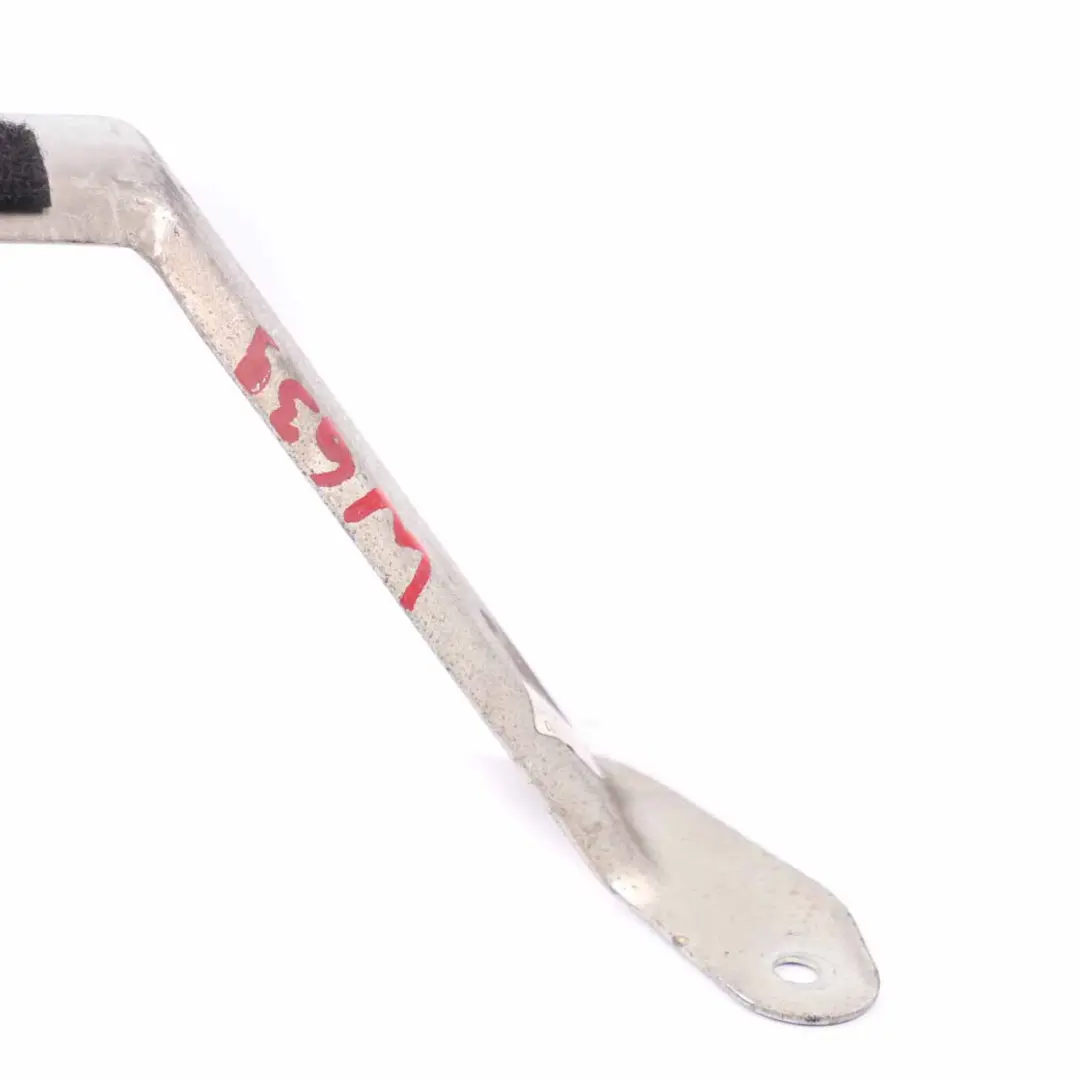 Uchwyt Mocowanie Lewe Prawe do Mercedes Vito W639 o numerze A6396920114 Mercedes Vito W639 Uchwyt Mocowanie Lewe Prawe - SKU A6396920114 - Numer Części A6396920114