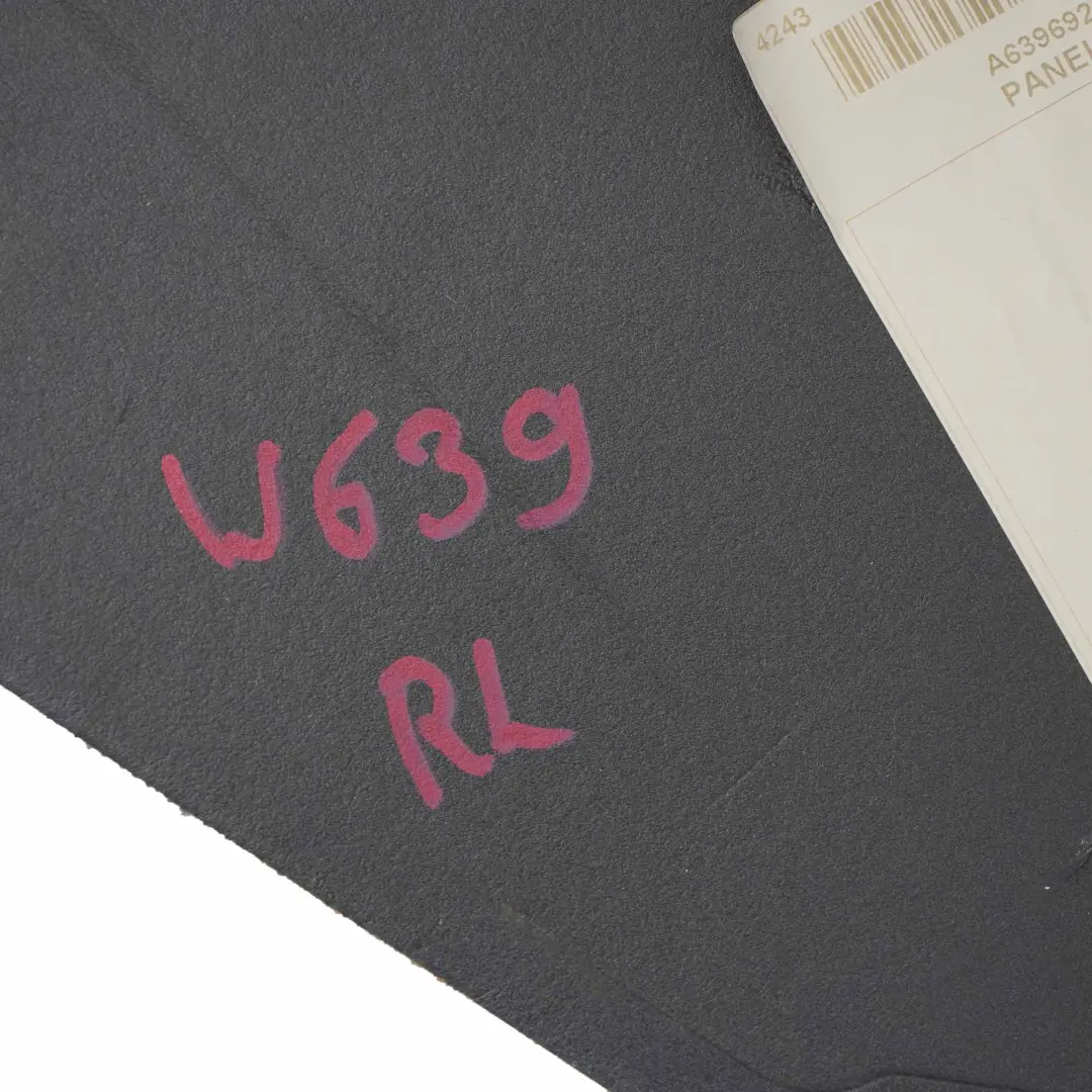 Mercedes Vito W639 Verkleidung Platte Abdeckung Rückseite Links Grau - SKU A6396920500 - Teilenummer A6396920500