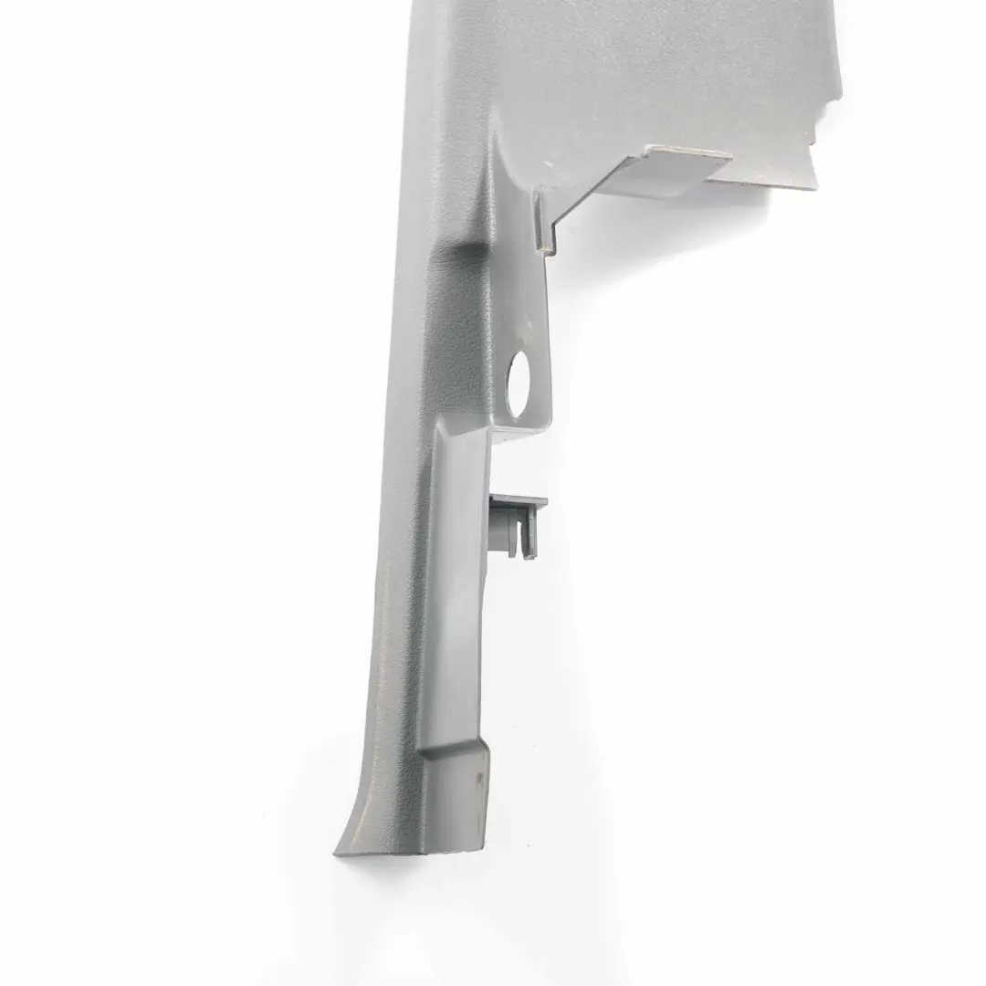 Innenverkleidung B-Säule untere Abdeckung rechts grau für Mercedes W639 mit Teilenummer A6396925100 Mercedes W639 Innenverkleidung B-Säule untere Abdeckung rechts grau - SKU A6396925100 - Teilenummer A6396925100