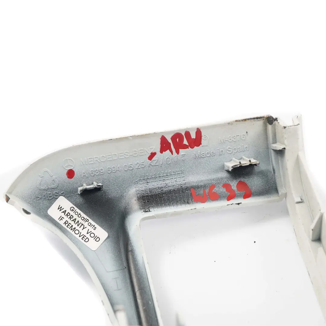 Bumper Moulding Mercedes W639 Vito Rear Left Trim Bottom Arctic White 9147 to Rear with Part number A6396940525 Rear Bumper Moulding Mercedes W639 Vito Rear Left Trim Bottom Arctic White 9147 - SKU A6396940525-ARW - Part number A6396940525