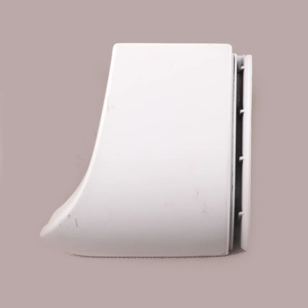 Mercedes W639 Bordo Angolare Paraurti Posteriore Sinistro Trim Bianco Artico