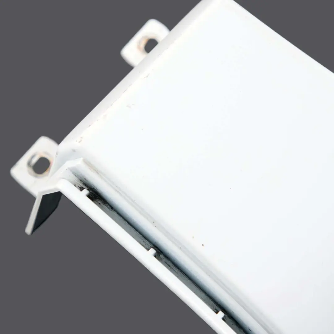 Mercedes Vito W639 Corner Edge Rear Bumper Right O/S Trim Arctic White 9147 - SKU A6396940825-ARW - Part number A6396940825
