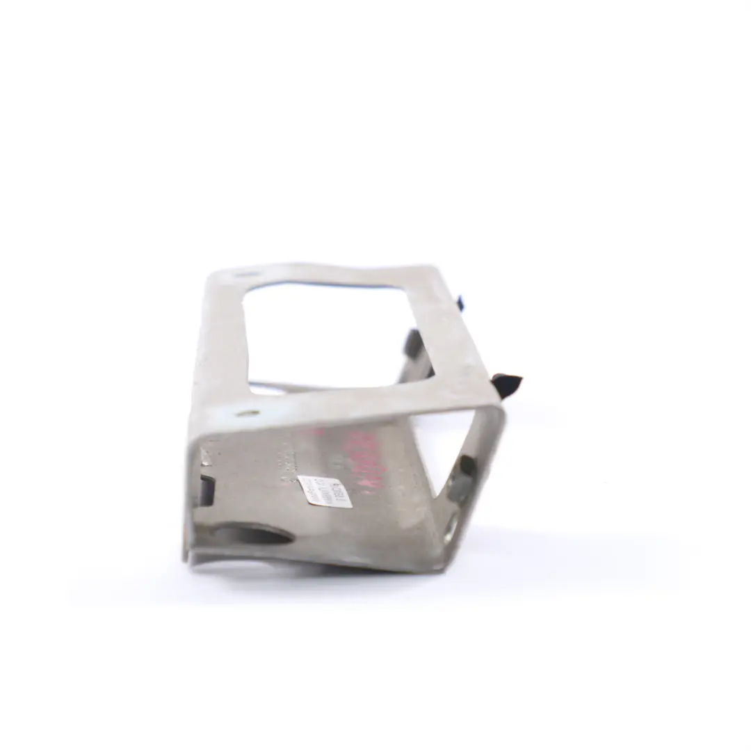 Roof Grab Bracket Handle Mount Rear Right O/S to Mercedes Vito W639 with Part number A6396950814 Mercedes Vito W639 Roof Grab Bracket Handle Mount Rear Right O/S - SKU A6396950814 - Part number A6396950814