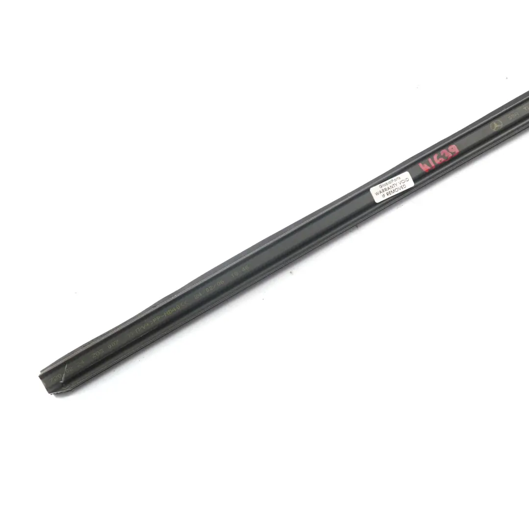Mercedes Vito W639 Window Guide Front Left Right Door N/O/S Rail Seal Gasket - SKU A6397200224 - Part number A6397200224