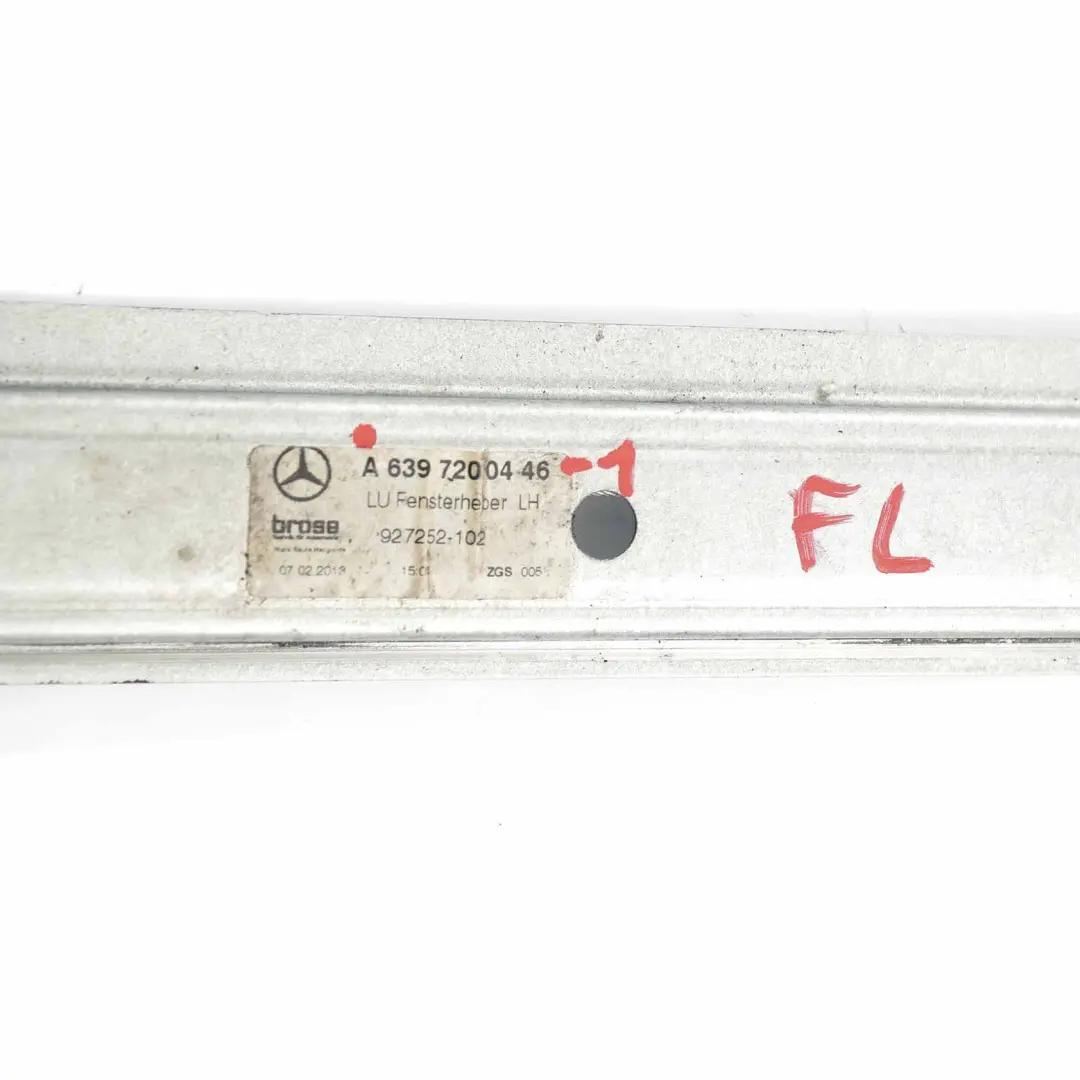 Puerta Delantera Izquierda Motor Elevalunas Electrico para Mercedes Vito W639 con número de pieza A6397200446 Mercedes Vito W639 Puerta Delantera Izquierda Motor Elevalunas Electrico - SKU A6397200446-1 - Número de pieza A6397200446