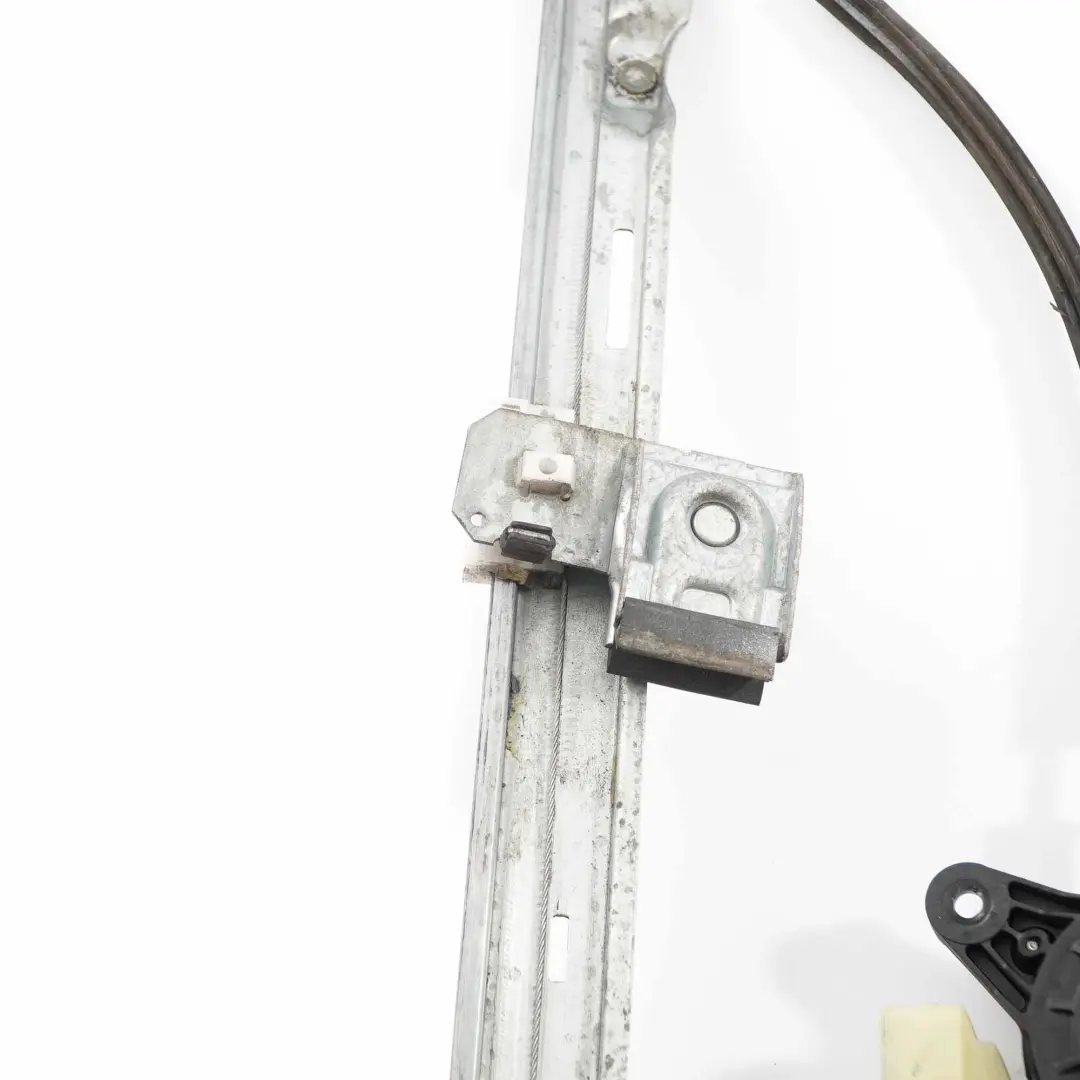 Mercedes Vito W639 Moteur de Leve-vitre Electrique de la Porte Avant Droite - SKU A6397200546-1 - Numéro de pièce A6397200546
