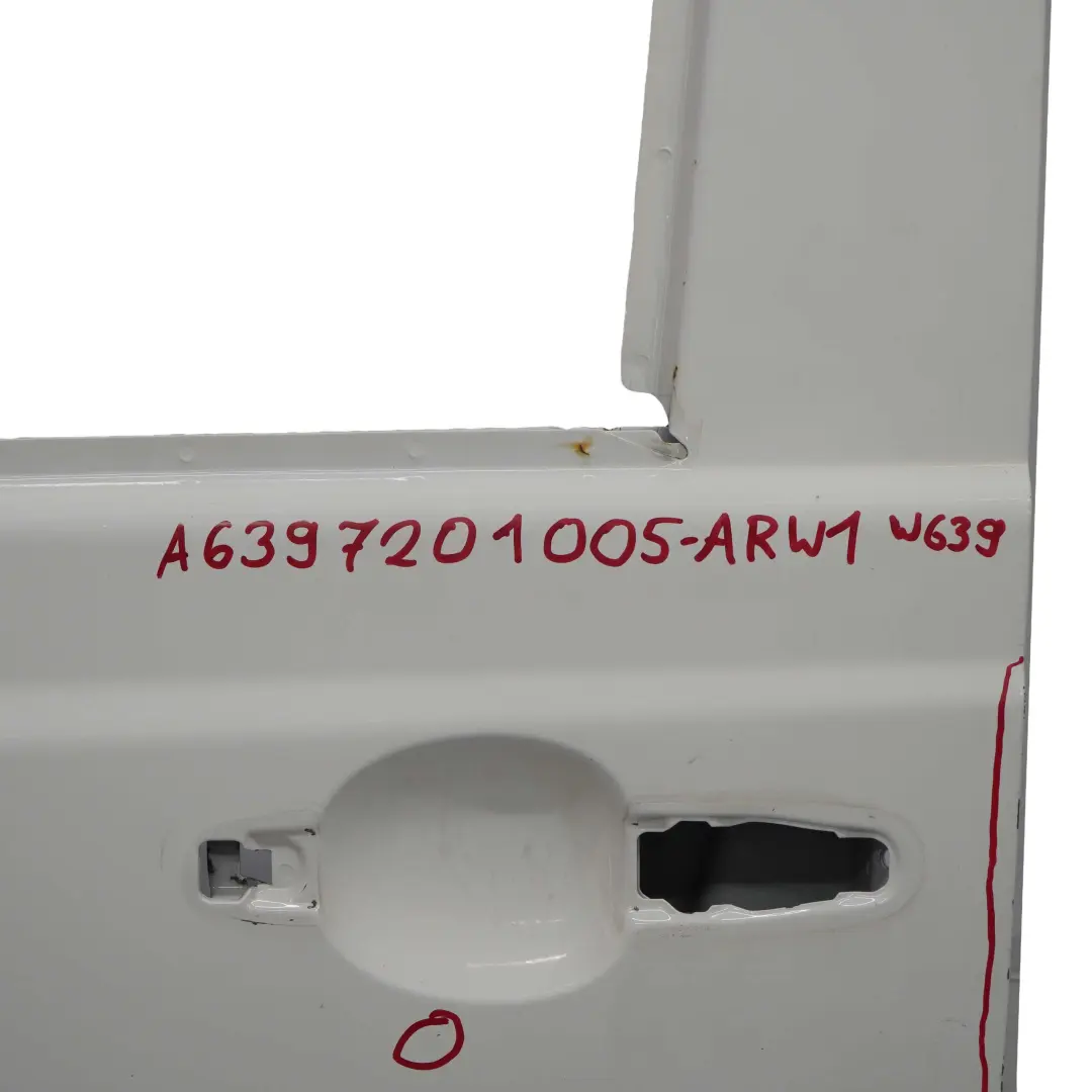 Tür Vorne Links Arktis Weiss Arctic White - 9147 für Mercedes Vito W639 mit Teilenummer A6397201005 Mercedes Vito W639 Tür Vorne Links Arktis Weiss Arctic White - 9147 - SKU A6397201005-ARW1 - Teilenummer A6397201005