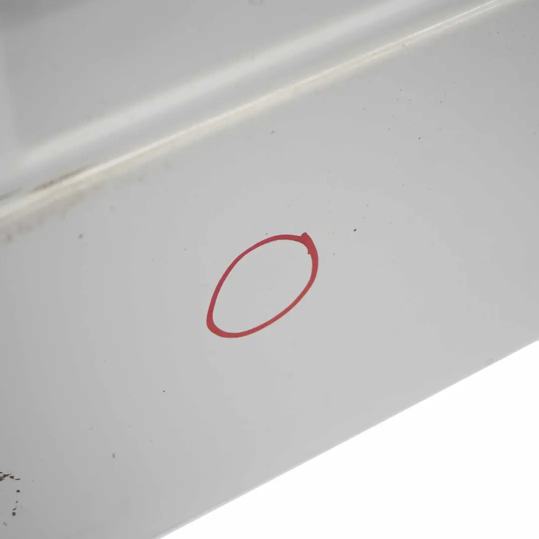 Puerta Delantera Derecha Tapa Panel Blanco artico - 9174 para Mercedes Vito W639 con número de pieza A6397201105 Mercedes Vito W639 Puerta Delantera Derecha Tapa Panel Blanco artico - 9174 - SKU A6397201105-ARW1 - Número de pieza A6397201105