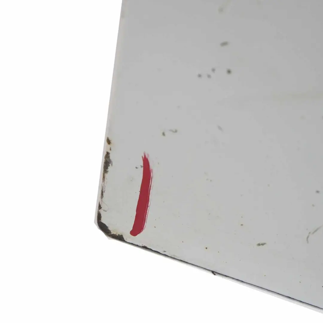 Tür Vorne Rechts Arktik Weiss - 9174 für Mercedes Vito Viano W639 mit Teilenummer A6397201105 Mercedes Vito Viano W639 Tür Vorne Rechts Arktik Weiss - 9174 - SKU A6397201105-ARW2 - Teilenummer A6397201105