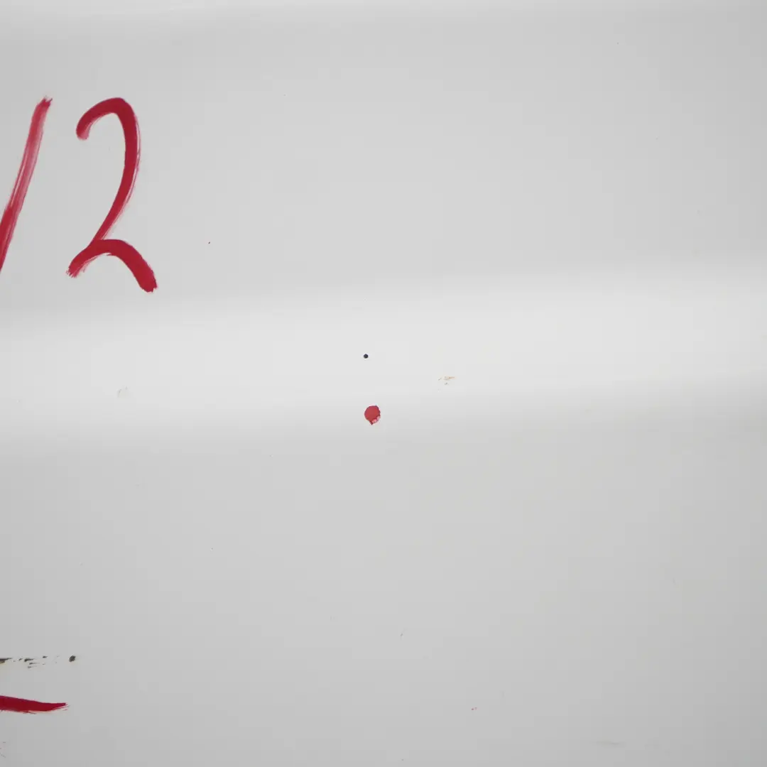 Puerta Delantera Derecha Tapa Panel Arctic White - 9174 para Mercedes Vito W639 con número de pieza A6397201105 Mercedes Vito W639 Puerta Delantera Derecha Tapa Panel Arctic White - 9174 - SKU A6397201105-ARW2 - Número de pieza A6397201105