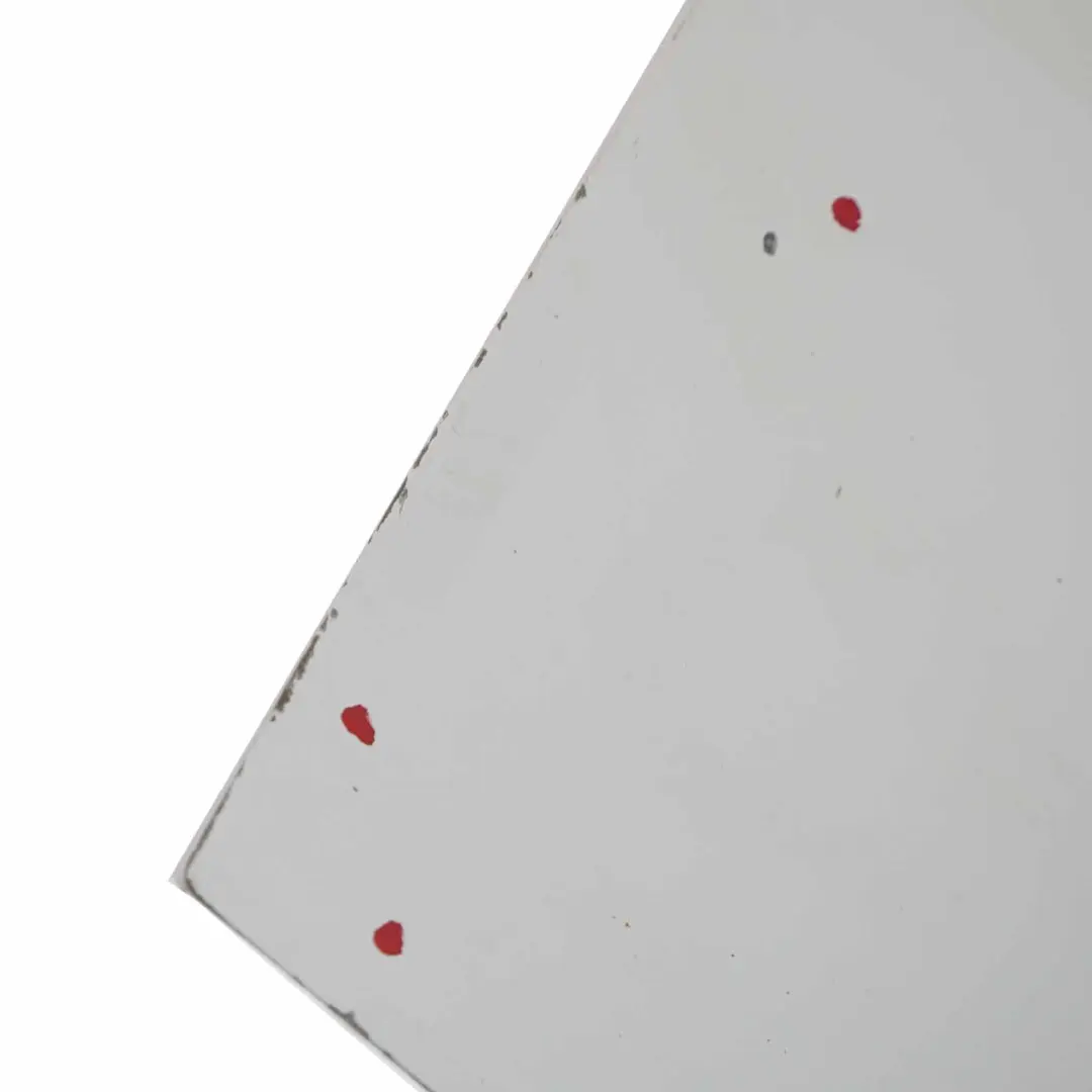 Puerta Delantera Derecha Tapa Panel Arctic White - 9174 para Mercedes Vito W639 con número de pieza A6397201105 Mercedes Vito W639 Puerta Delantera Derecha Tapa Panel Arctic White - 9174 - SKU A6397201105-ARW3 - Número de pieza A6397201105