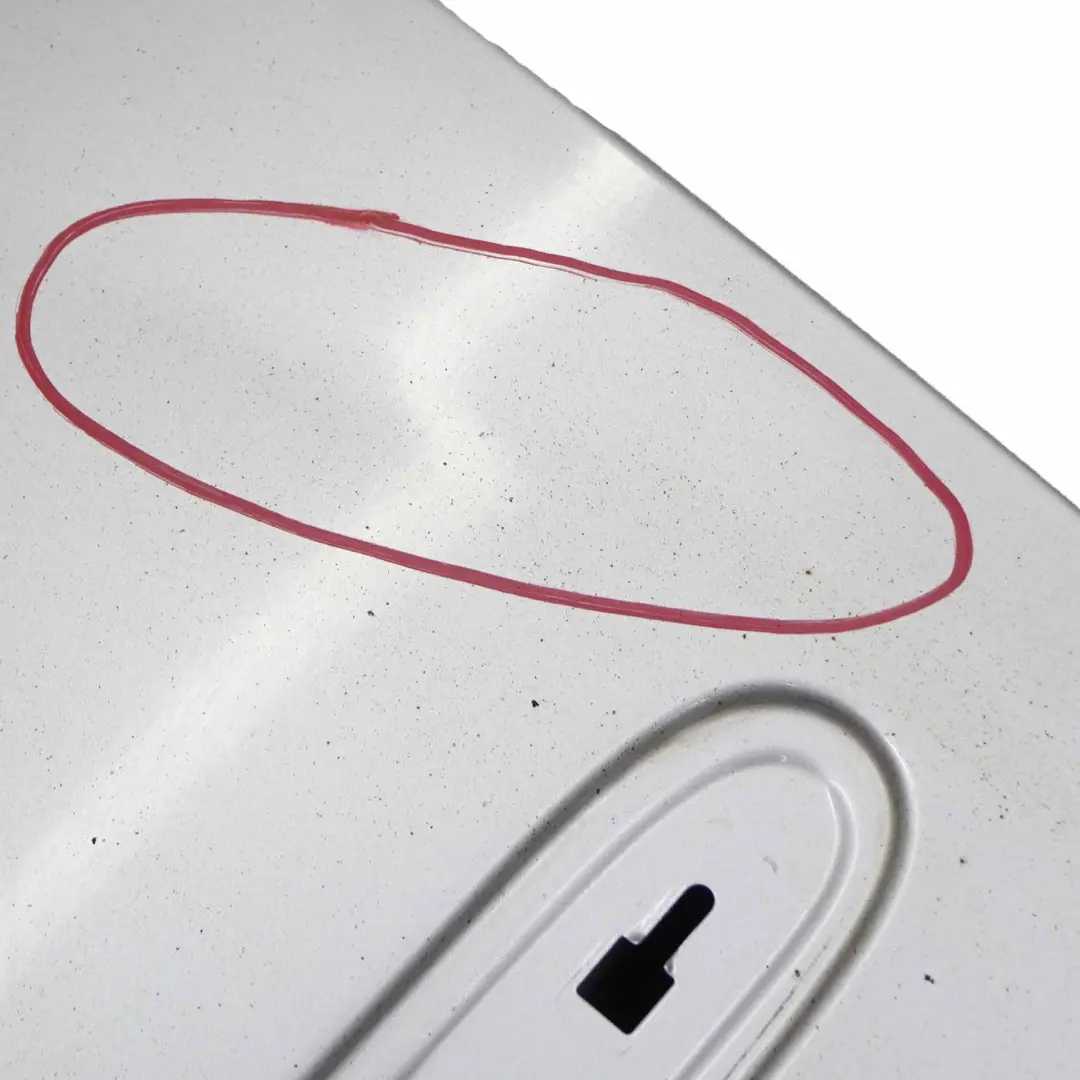 Puerta Delantera Derecha Tapa Panel Brilliant Silver - 9744 para Mercedes Vito W639 con número de pieza A6397201105 Mercedes Vito W639 Puerta Delantera Derecha Tapa Panel Brilliant Silver - 9744 - SKU A6397201105-BRS - Número de pieza A6397201105