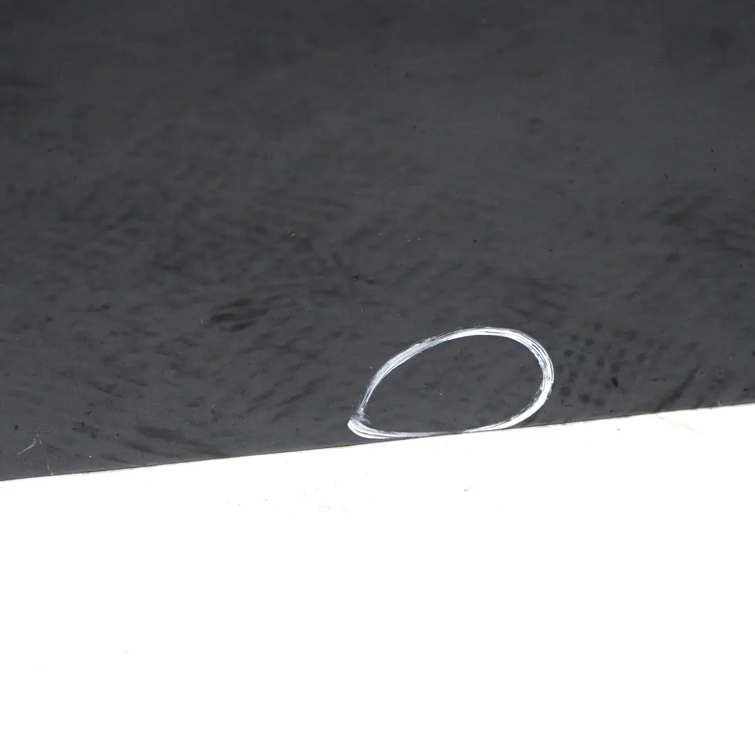 Drzwi Prawe Przednie Carbon Black Czarny Metalik - 040 do Mercedes Vito W639 o numerze A6397201105 Mercedes Vito W639 Drzwi Prawe Przednie Carbon Black Czarny Metalik - 040 - SKU A6397201105-CBL - Numer Części A6397201105