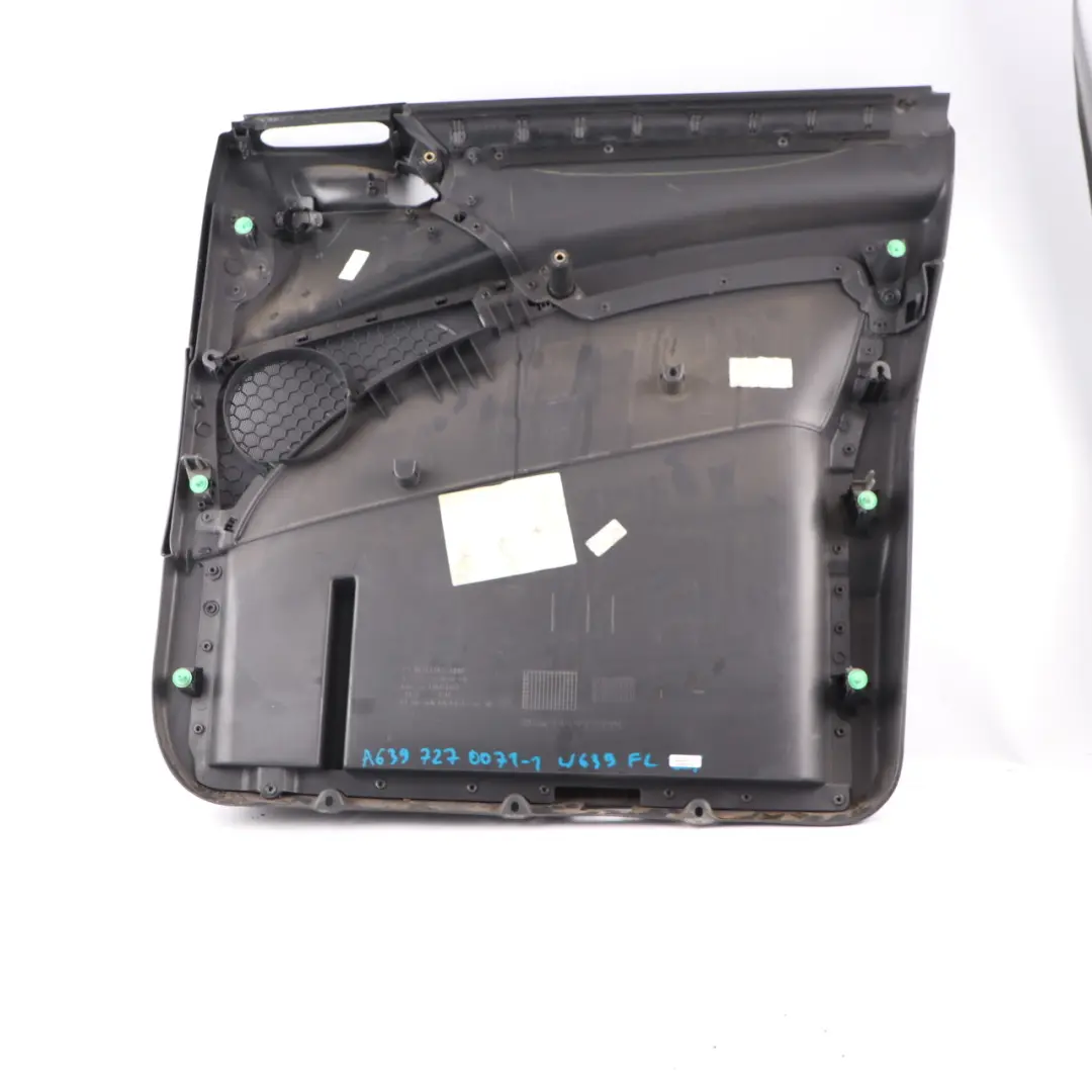 Tarjeta de Puerta Delantera Izquierda Embellecedor Gris para Mercedes Vito W639 con número de pieza A6397270071 Mercedes Vito W639 Tarjeta de Puerta Delantera Izquierda Embellecedor Gris - SKU A6397270071-1 - Número de pieza A6397270071