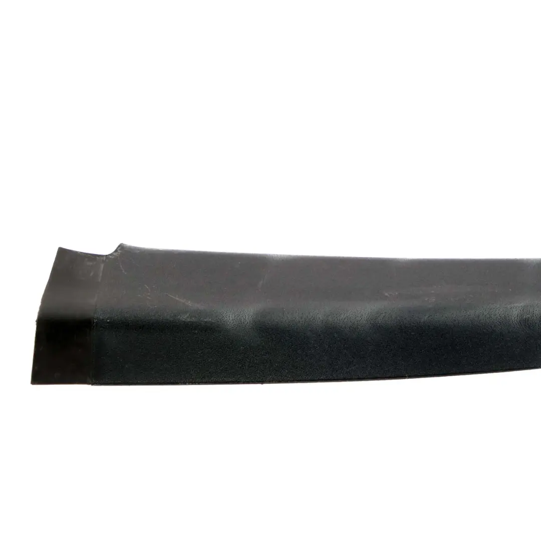 Mercedes Vito W639 Carénage De Carte De Porte Avant Gauche Noir - SKU A6397270671-1 - Numéro de pièce A6397270671