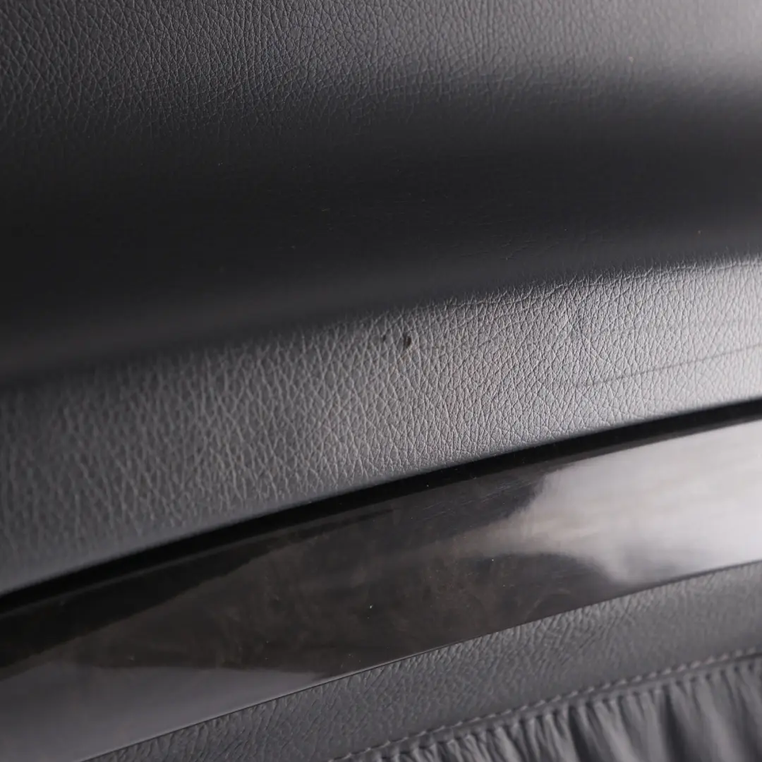 Mercedes Vito W639 Scheda Porta Anteriore Destra Rivestimento Pelle Nera - SKU A6397271371 - Numero di parte A6397271371