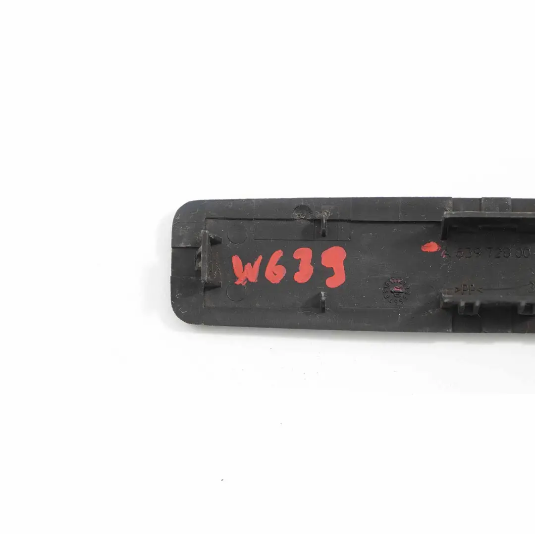 Mercedes W639 Carte de Porte Avant Gauche Droite Couvrant Garniture - SKU A6397280056 - Numéro de pièce A6397280056