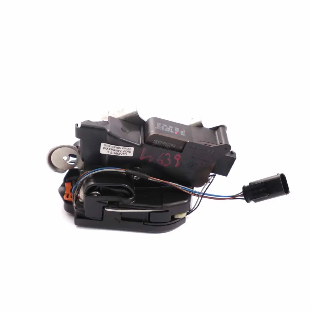 Cerradura Puerta Actuador Pestillo Lado Derecho para Mercedes W639 con número de pieza A6397300935 Mercedes W639 Cerradura Puerta Actuador Pestillo Lado Derecho - SKU A6397300935 - Número de pieza A6397300935