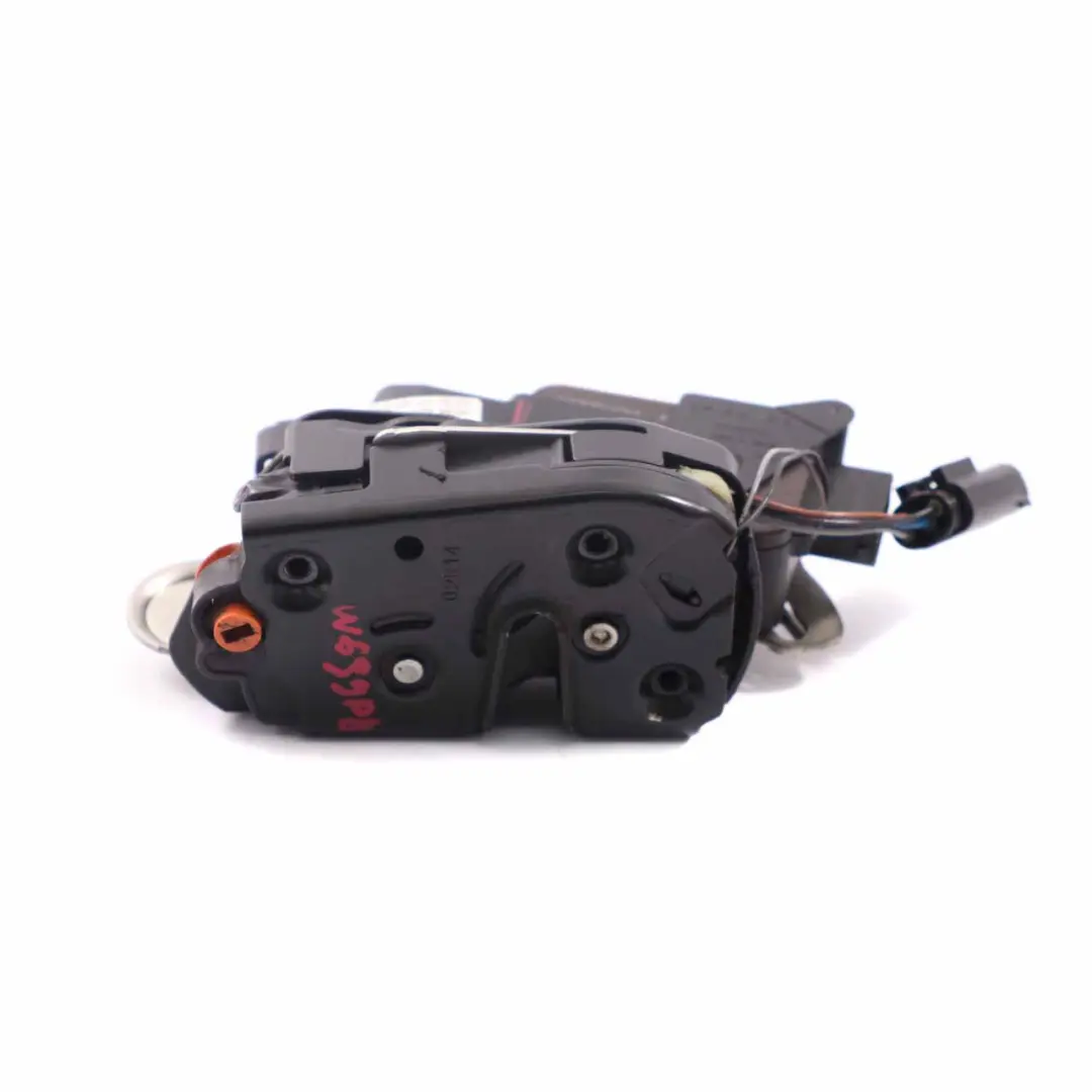 coulissante Verrouillage Loquet Latéral Droit pour Mercedes W639 Porte à propos du numéro de pièce A6397300935 Mercedes W639 Porte coulissante Verrouillage Loquet Latéral Droit - SKU A6397300935 - Numéro de pièce A6397300935