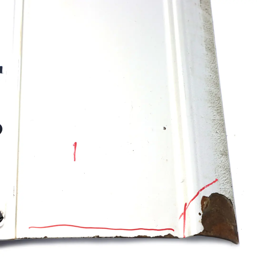 Drzwi Boczne Przesuwne Lewy Tył Brilliant Silver - 9744 do Mercedes W639 o numerze A6397301505 Mercedes W639 Drzwi Boczne Przesuwne Lewy Tył Brilliant Silver - 9744 - SKU A6397301505-BRS - Numer Części A6397301505