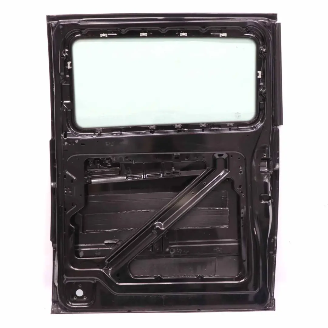 Sliding Door Side Rear Right O/S Obsidian Black - 197 to Mercedes Vito Viano W639 with Part number A6397301605 Mercedes Vito Viano W639 Sliding Door Side Rear Right O/S Obsidian Black - 197 - SKU A6397301605-OB - Part number A6397301605