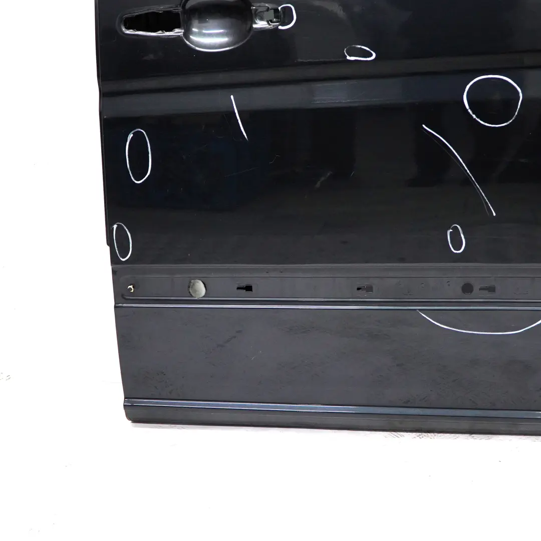 Drzwi Przesuwne Boczne Tylne Lewe Carbon Black - 040 do Mercedes Vito W639 o numerze A6397301905 Mercedes Vito W639 Drzwi Przesuwne Boczne Tylne Lewe Carbon Black - 040 - SKU A6397301905-CBL - Numer Części A6397301905