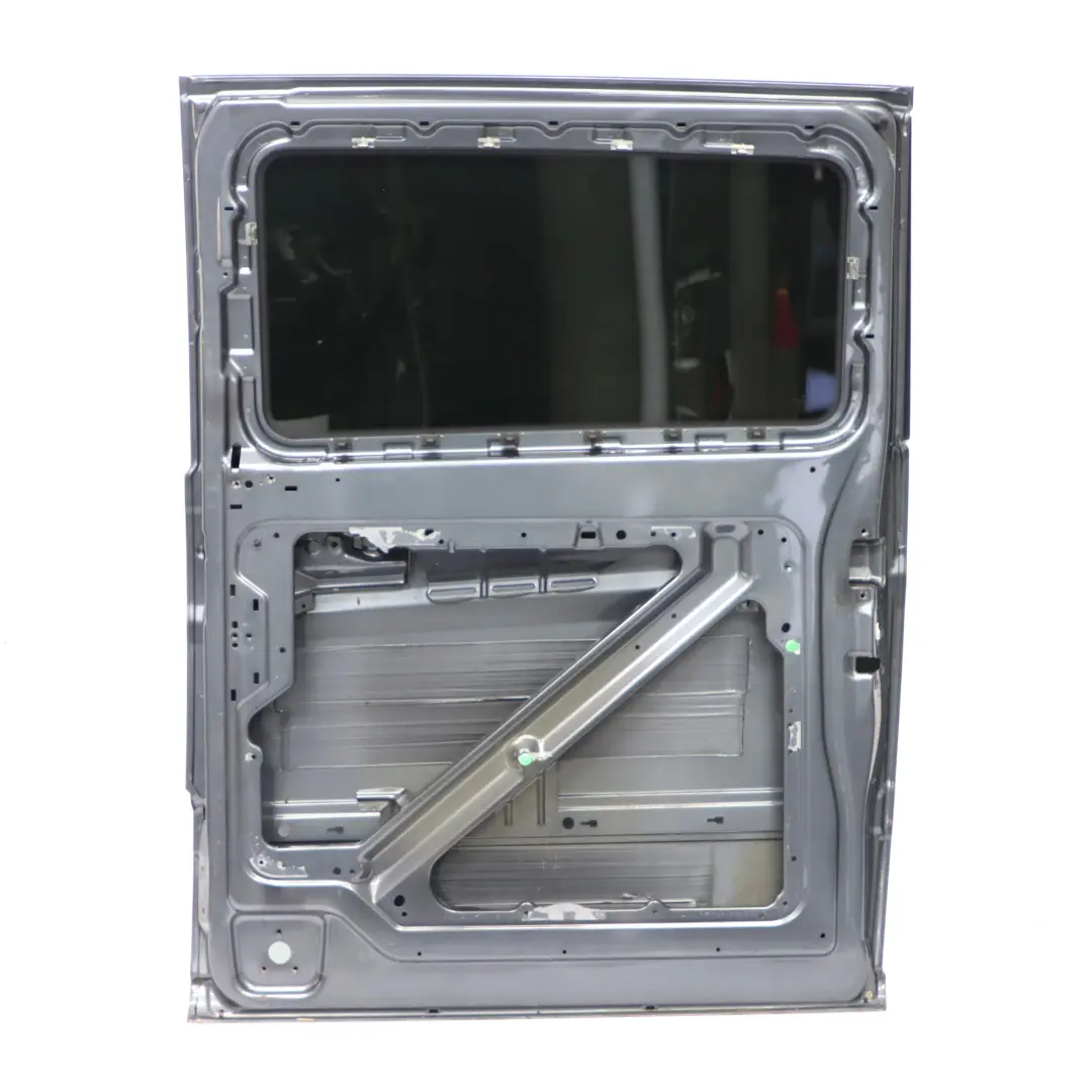 Sliding Side Door Rear Right O/S Flint Grey Metallic - 368 to Mercedes Vito W639 with Part number A6397302005 Mercedes Vito W639 Sliding Side Door Rear Right O/S Flint Grey Metallic - 368 - SKU A6397302005-FLG - Part number A6397302005