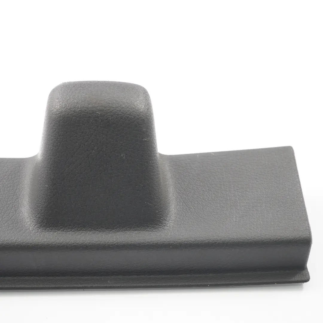 Mercedes W639 Puertas Traseras Corredizas Embellecedor Parachoques Izquierdo - SKU A6397330008 - Número de pieza A6397330008