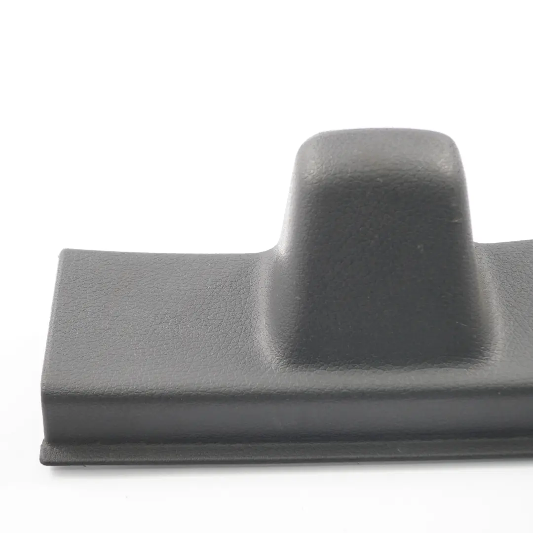 Mercedes W639 Puertas Traseras Corredizas Embellecedor Parachoques Izquierdo - SKU A6397330008 - Número de pieza A6397330008