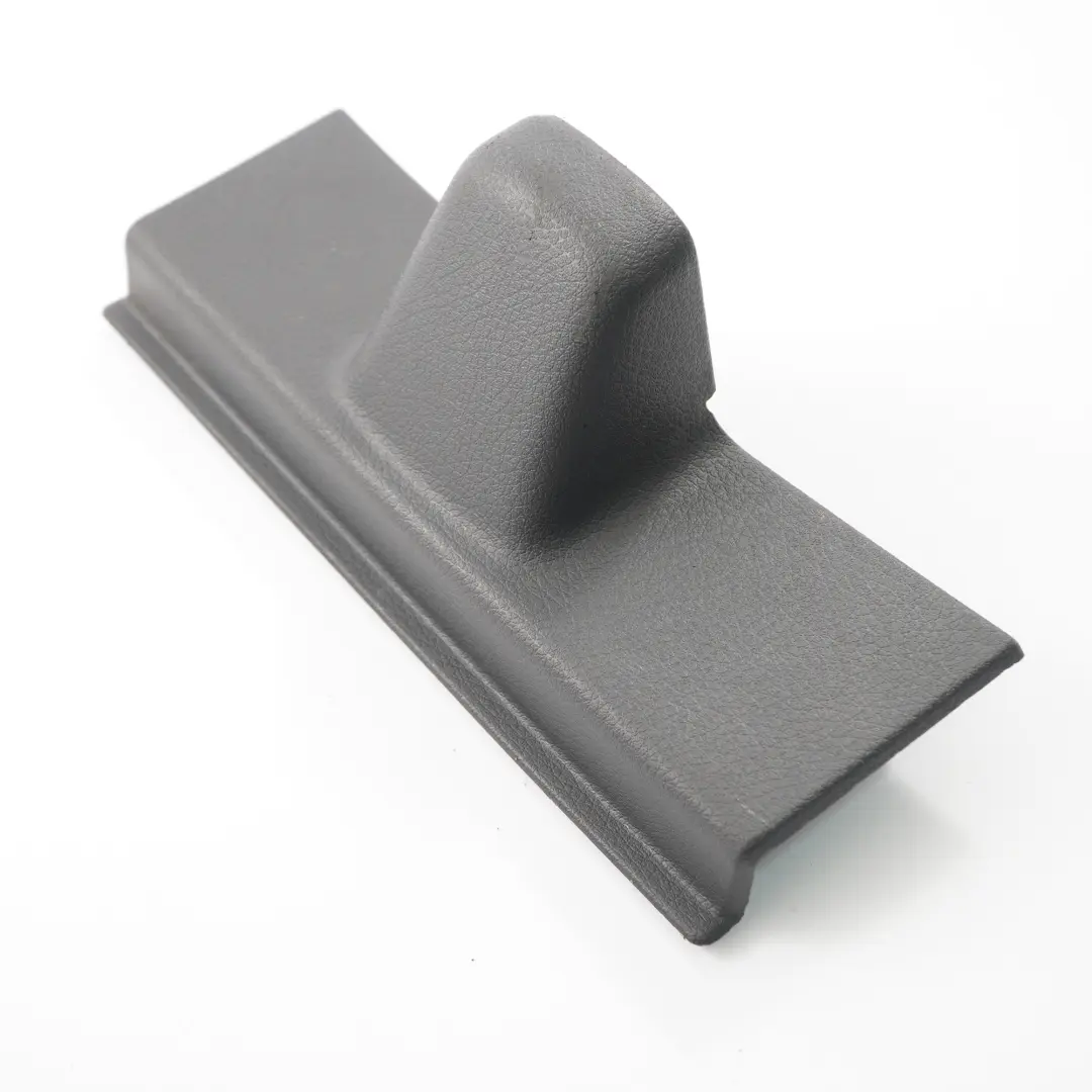 Mercedes W639 Porte coulissante arrière Garniture de butoir gauche Pare-chocs - SKU A6397330008 - Numéro de pièce A6397330008