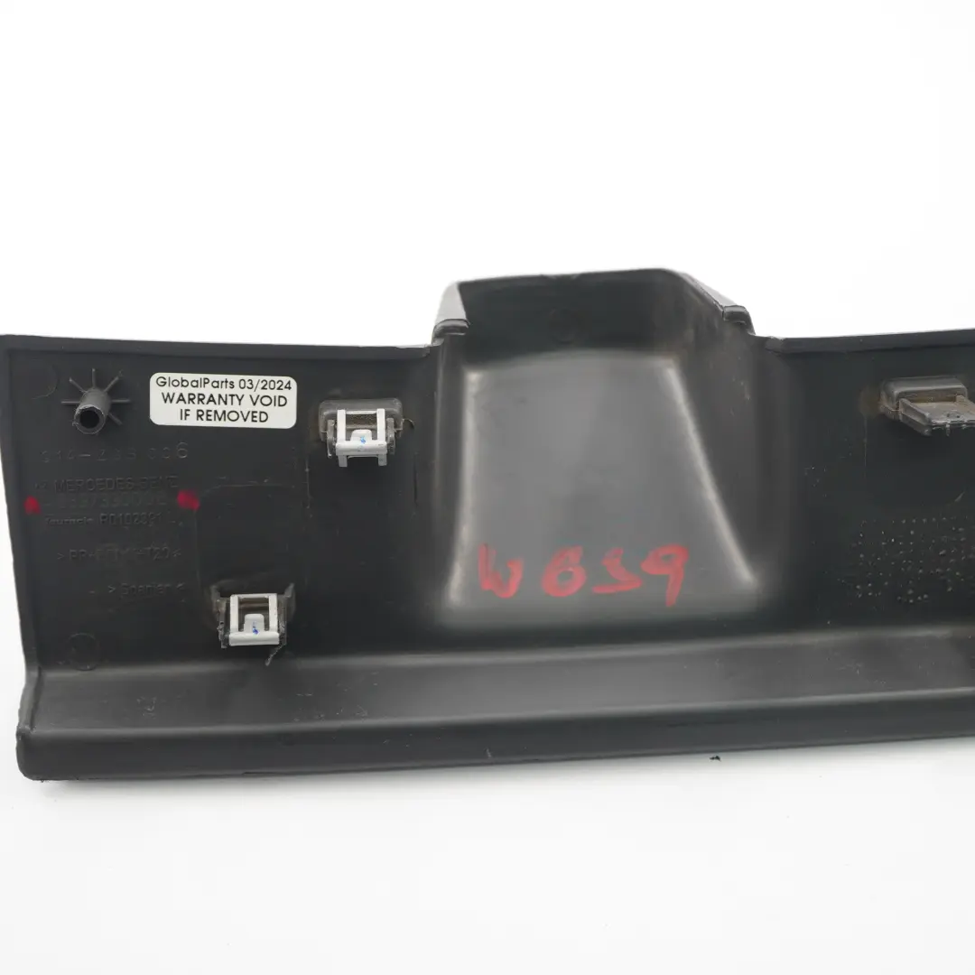 Mercedes W639 Puertas Traseras Corredizas Embellecedor Parachoques Izquierdo - SKU A6397330008 - Número de pieza A6397330008