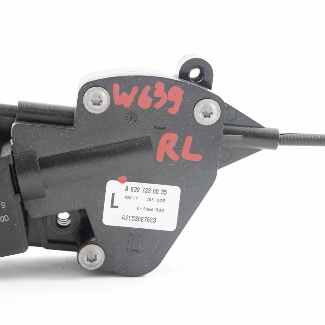 Mecanismo Accionamiento Puerta Trasera Izquierda para Mercedes W639 con número de pieza A6397330035 Mercedes W639 Mecanismo Accionamiento Puerta Trasera Izquierda - SKU A6397330035 - Número de pieza A6397330035