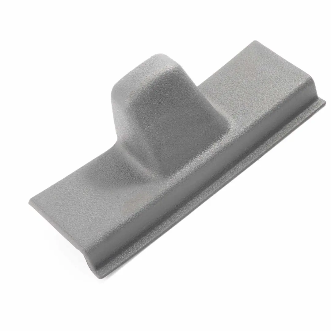 Mercedes W639 Tapa Puerta Maletero Trasera Derecha Tapón - SKU A6397330108 - Número de pieza A6397330108