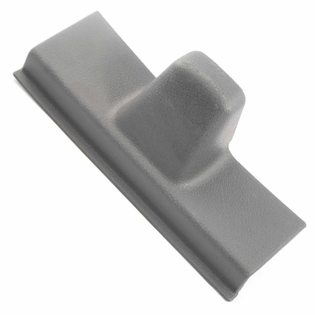 Schiebetür Hinten Rechts Abdeckung Trim Stopper für Mercedes Vito W639 mit Teilenummer A6397330108 Mercedes Vito W639 Schiebetür Hinten Rechts Abdeckung Trim Stopper - SKU A6397330108 - Teilenummer A6397330108